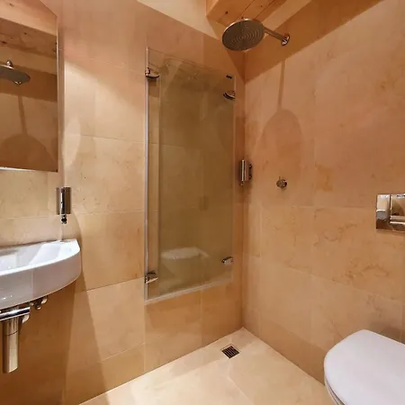 Apartament Aramis Dachwohnung 4 *