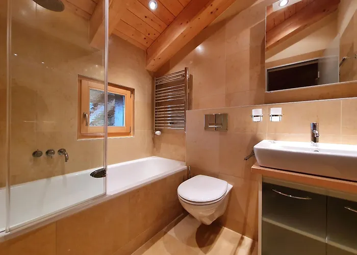 Aramis Dachwohnung 4 Appartement *