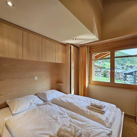 Appartement Aramis Dachwohnung 4 *